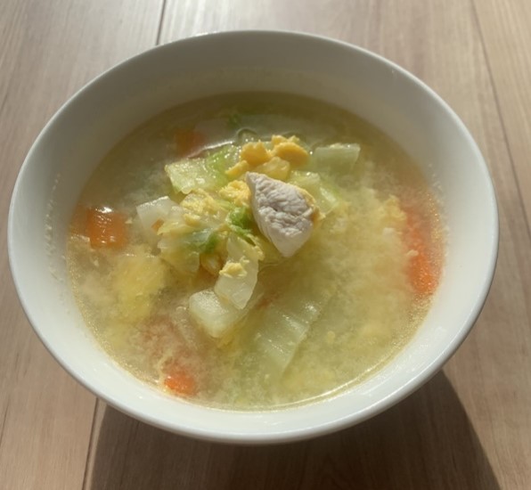 鶏肉と白菜の塩麹スープの料理写真